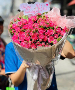 Bó hoa hồng giấy ánh kim 20/10 – Kiêu Sa TK2010-09